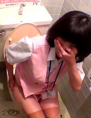 Japanese Piss Fetish Videos - Asian Girls Pissing - Fart, Pee & Flow